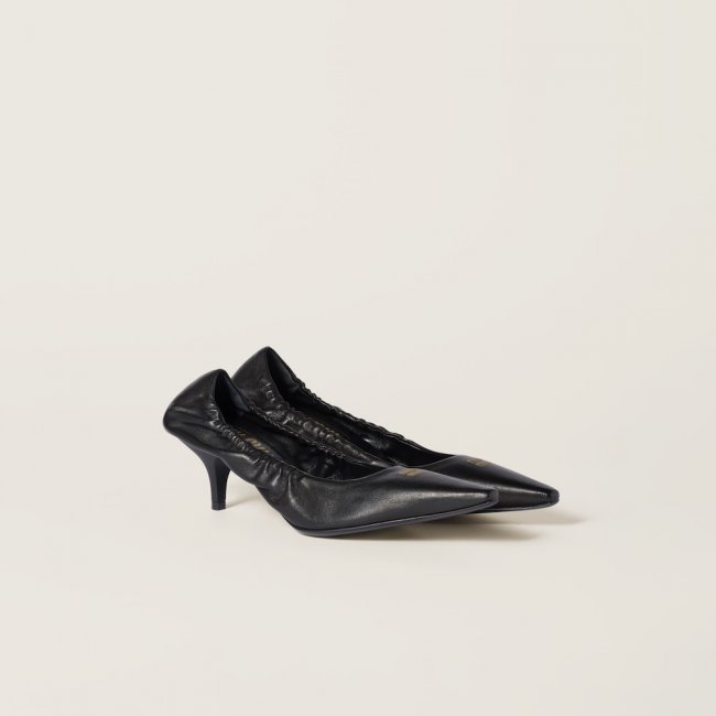 Miu Miu Nappa leather pumps Black