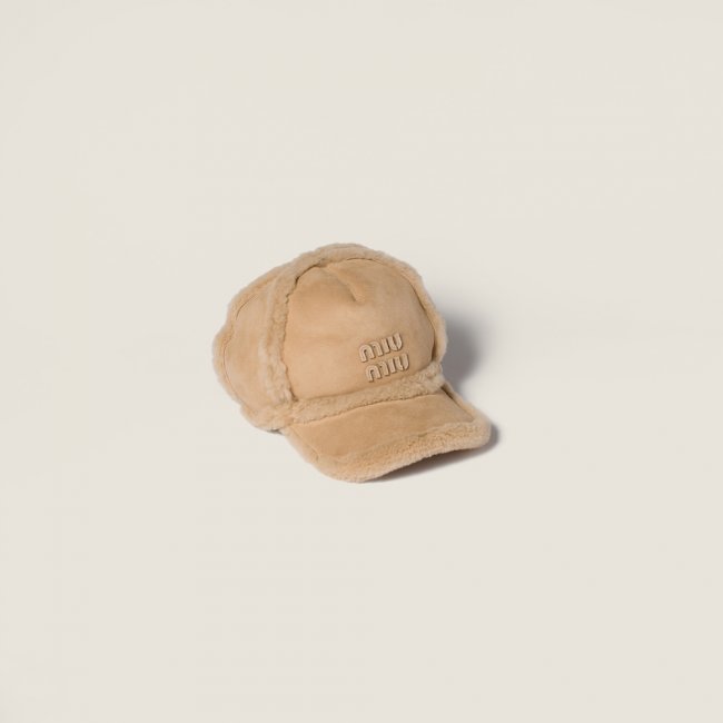 Miu Miu Shearling baseball cap - Sand Beige