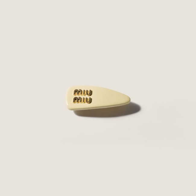 Miu Miu Patent leather hair clip - Butter Yellow