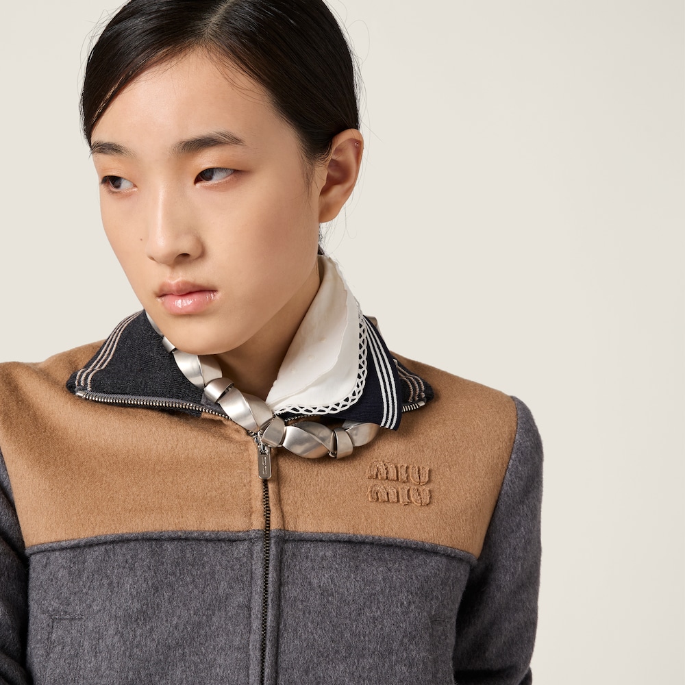 Miu Miu Metal and leather necklace Silver / Vintage / Black