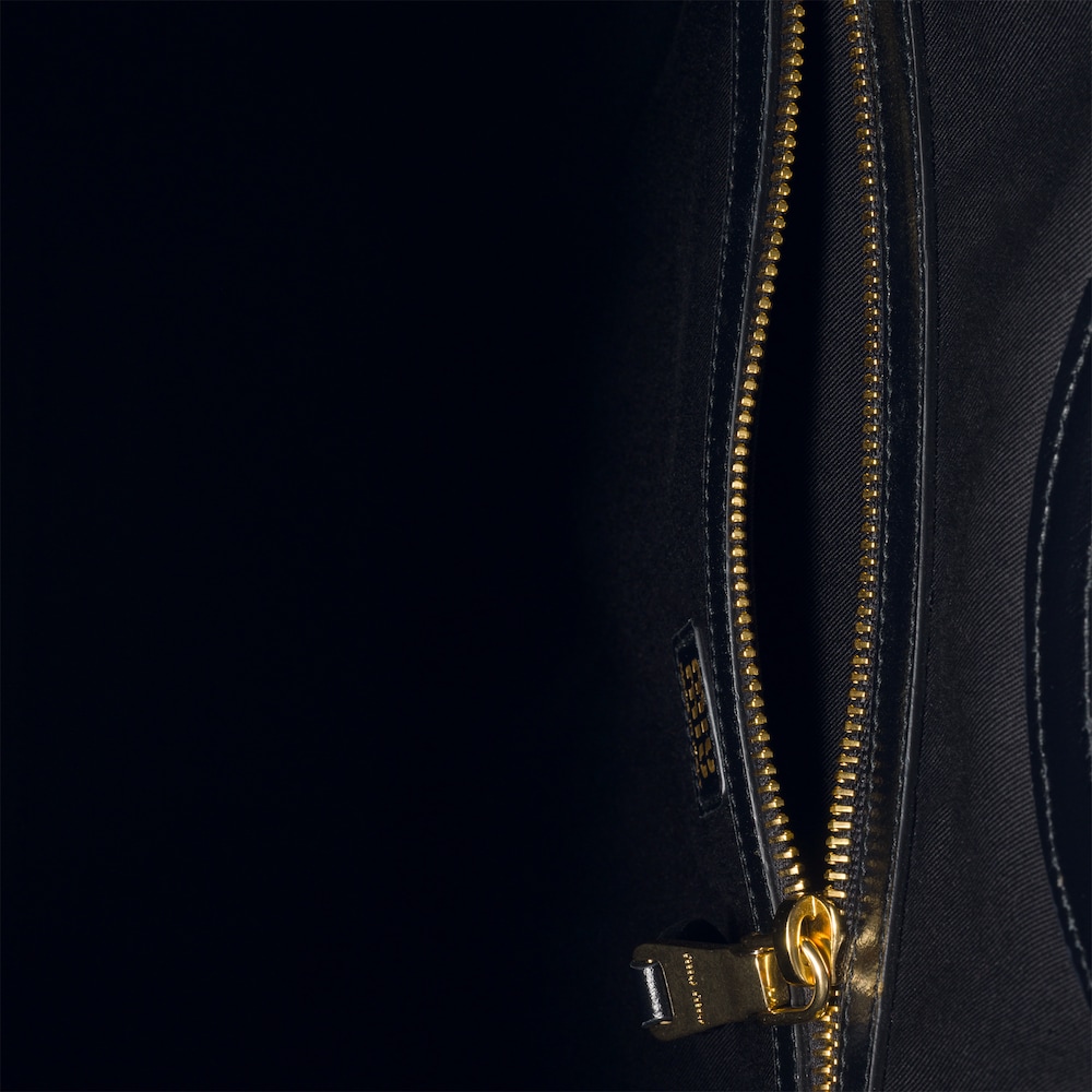 Miu Miu Ivy leather bag Black