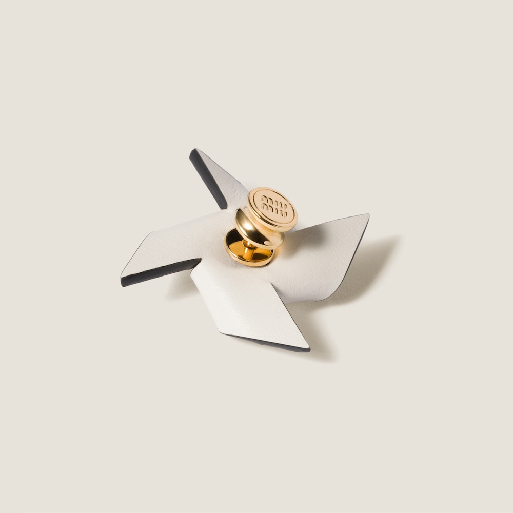 Miu Miu Leather pinwheel brooch - Cognac/White